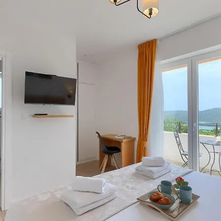 Camellia Trget * Trgetari