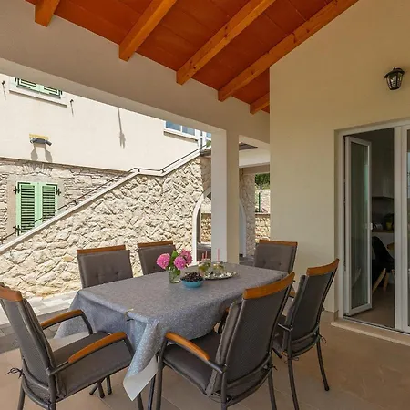 Camellia Trget Σπίτι διακοπών *