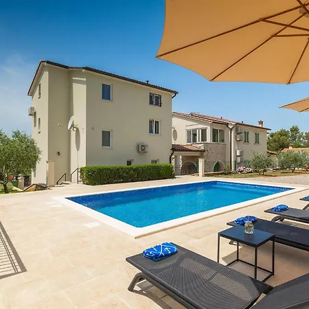 Camellia Trget * Trgetari